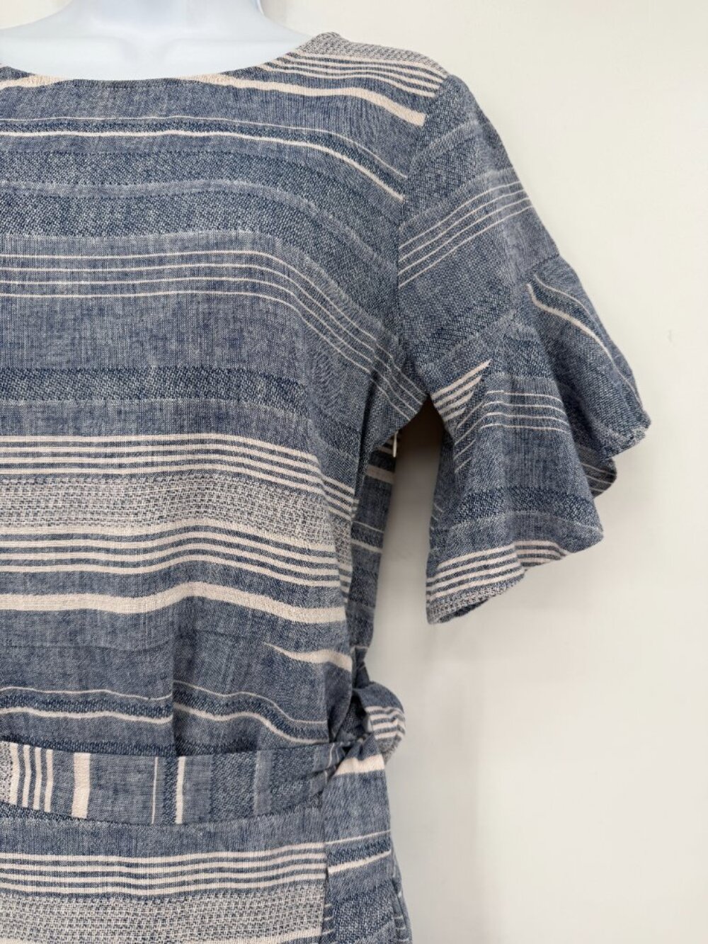 Express Women’s Size S Blue Striped Linen Blend Wrap Mini Dress - Picture 3 of 13